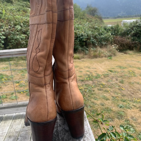 ZODIAC Deadstock Platform Tan Leather Brazil Boots VTG - Picture 4 of 10